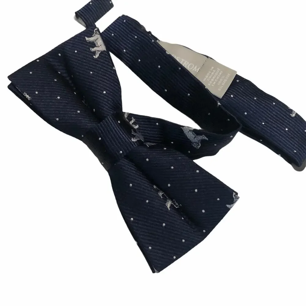 NORDSTROM Big Boy's‎ Navy Blue Polar Bear Bow Tie NWT Adjustable Band Silk